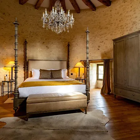 Chateau De Belet Bed & Breakfast