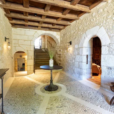 Chateau De Belet Bed & Breakfast *