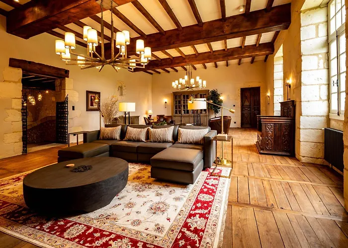 Chateau De Belet Bed & Breakfast *