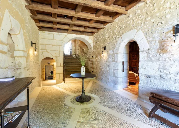 Chateau De Belet Bed & Breakfast *